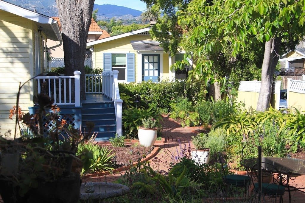 A Secret Garden In Santa Barbara Cabbi