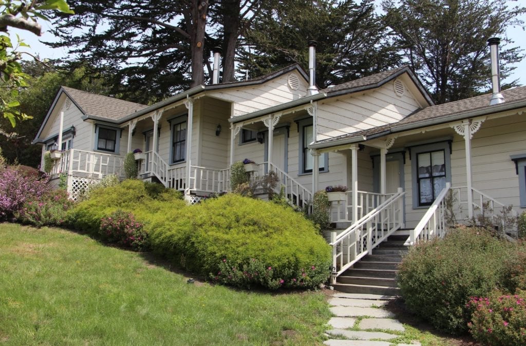 The cottages at Dennen's Victorian Farmhouse