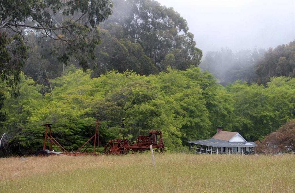 the farmhouse at Howard Creek Ranch
