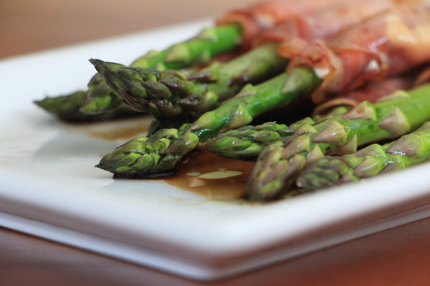 Santa Ynez Inn’s Chevre and Prosciutto Grilled Asparagus