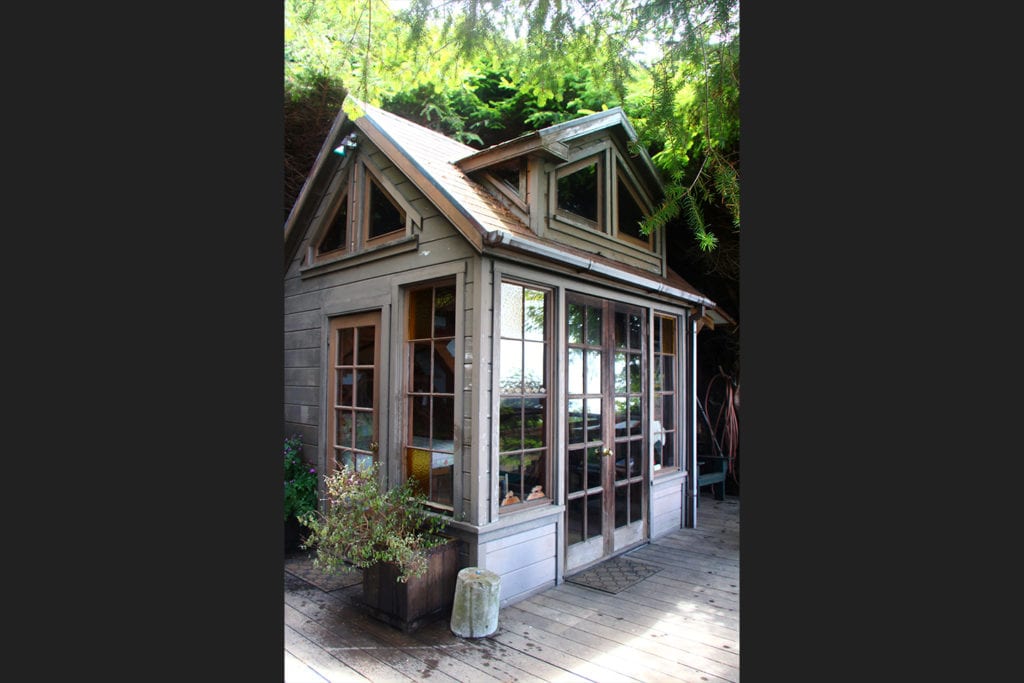 Sea View cabin at Howard Creek Ranch