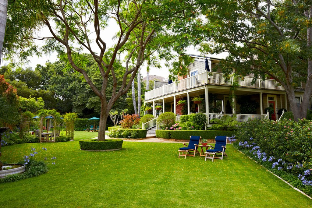 Lawn at the Simpson House Inn