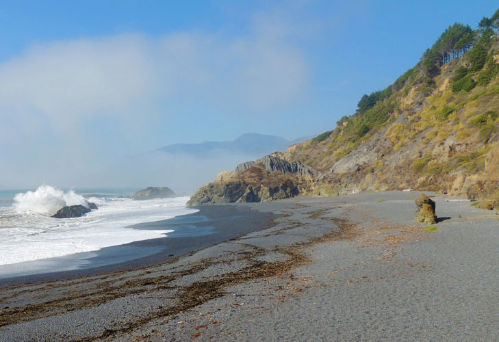 Black Sands Beach in Shelter Cove