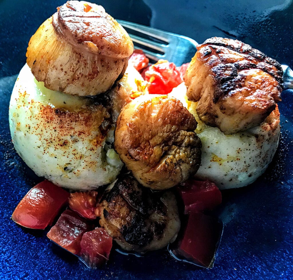 ginger scallops with artichoke mashed potatoes