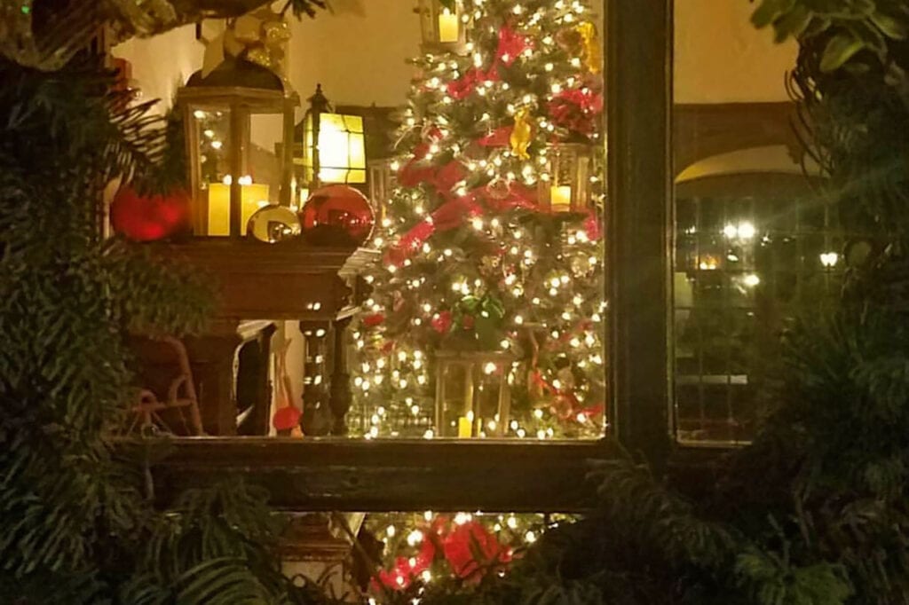 Christmas tree restaurant lake tahoe