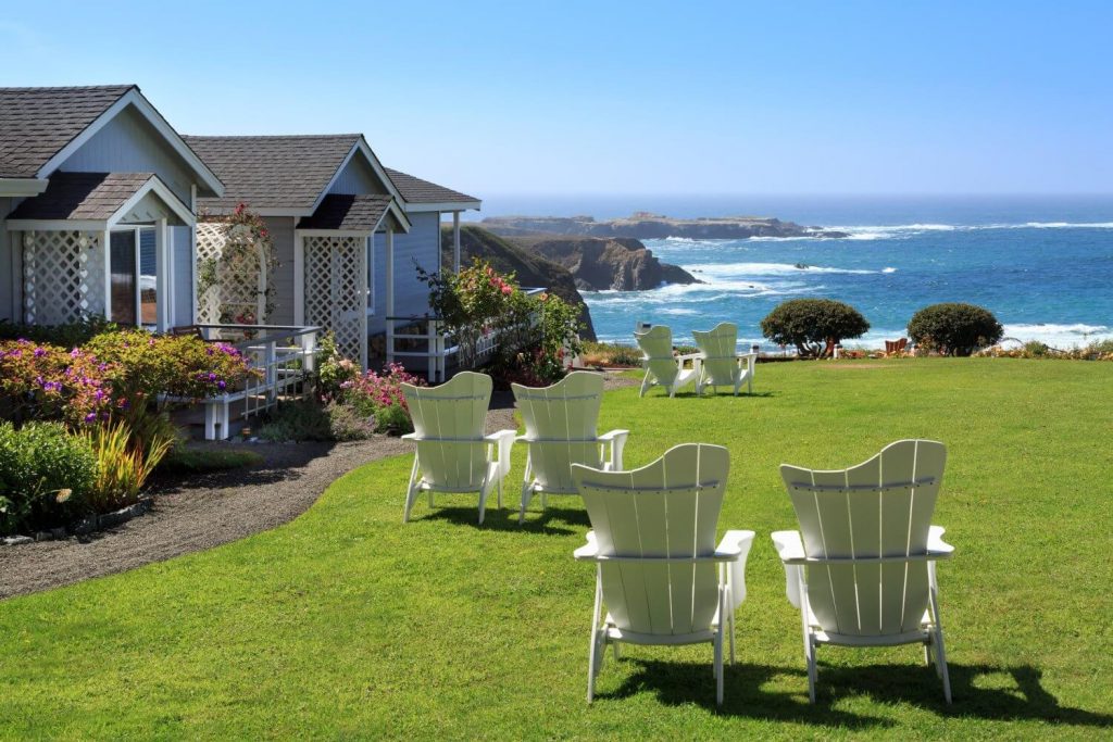 Sea Rock Bed & Breakfast Inn