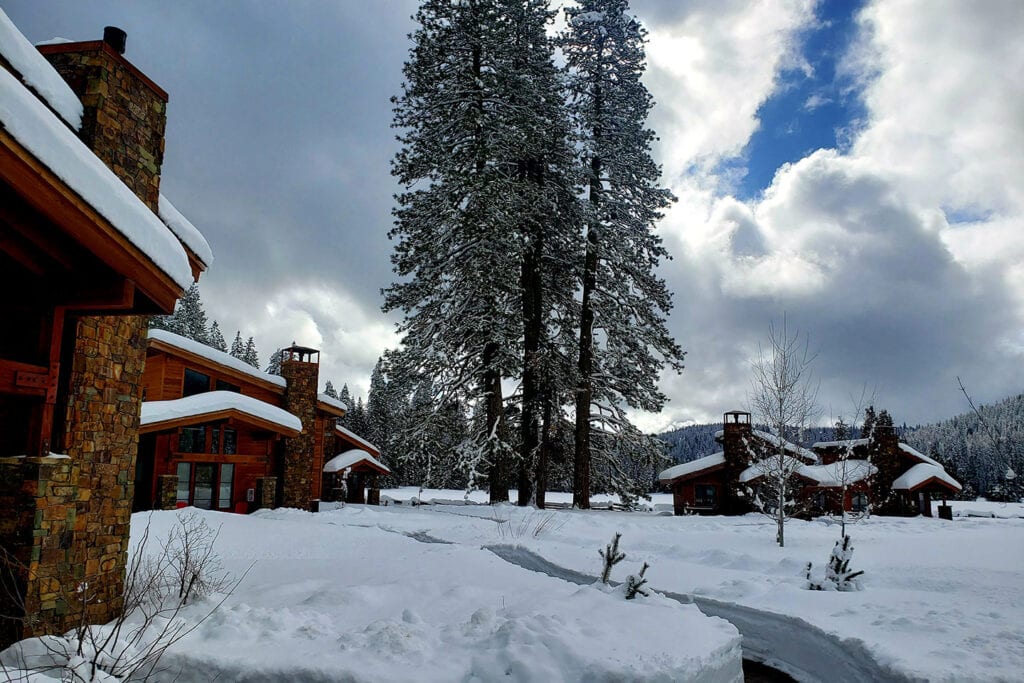 Highlands Ranch Resort in the snow