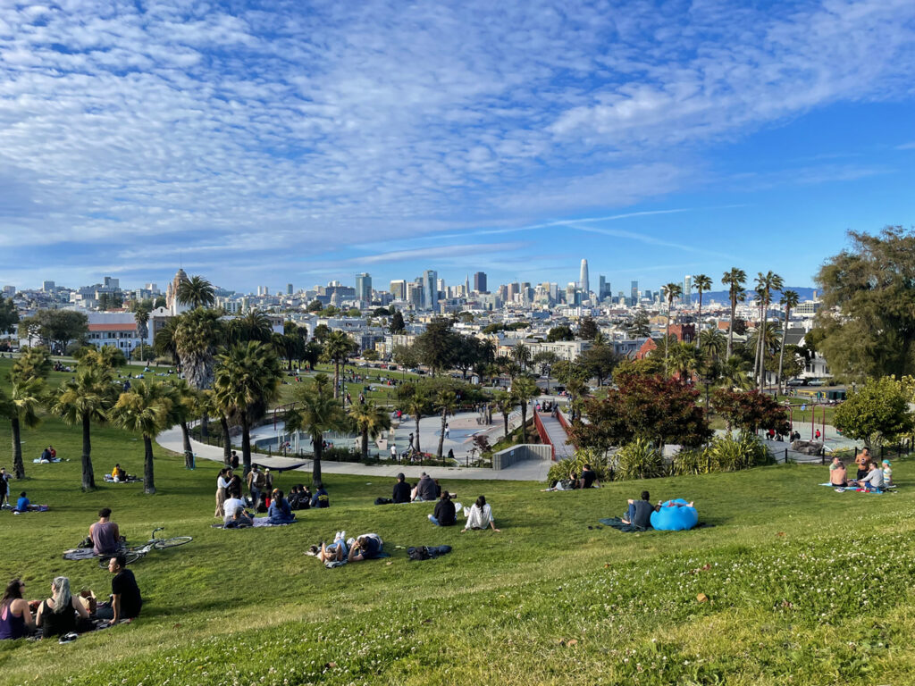 View of San Francisco skyline from Mission Dolores Park