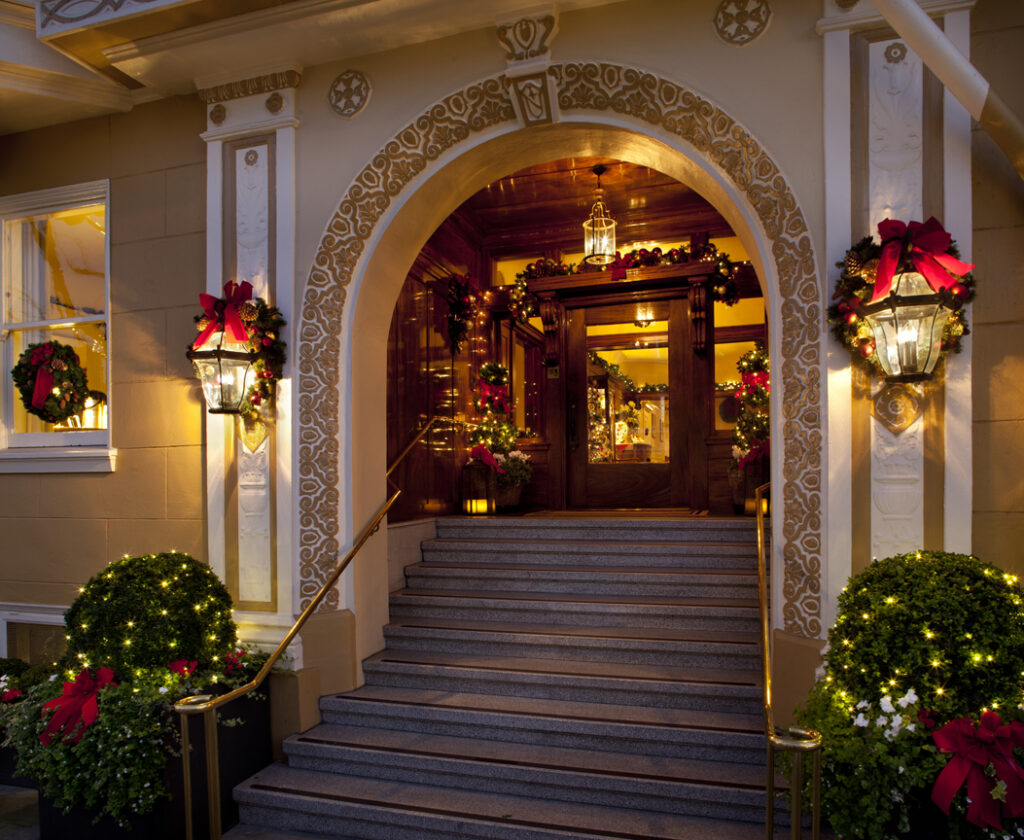 Entrance to the Hotel Drisco at the Holidays
