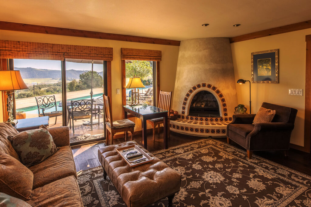 Interior of The Casitas of Arroyo Grande. Photo by Patrick And