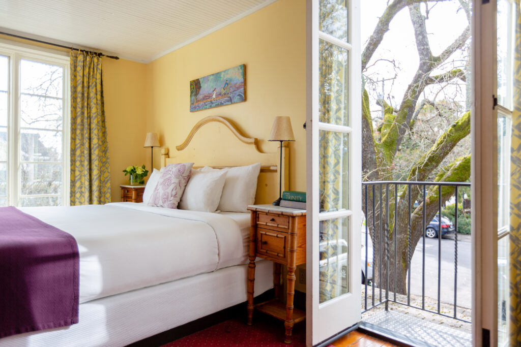 Guest room of Lavender