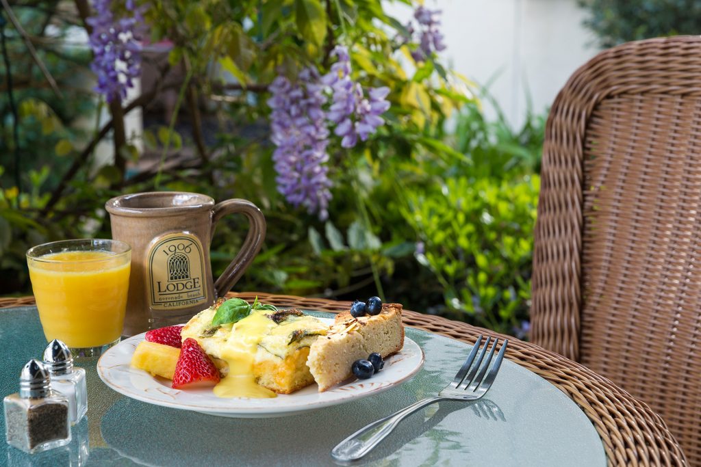 Breakfast at 1906 Lodge