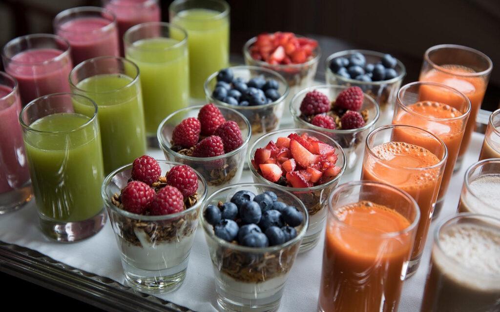 Fresh juices, fruit parfaits, and protein shakes are just a few of the options at the Hotel Drisco's lavish continental breakfast buffet