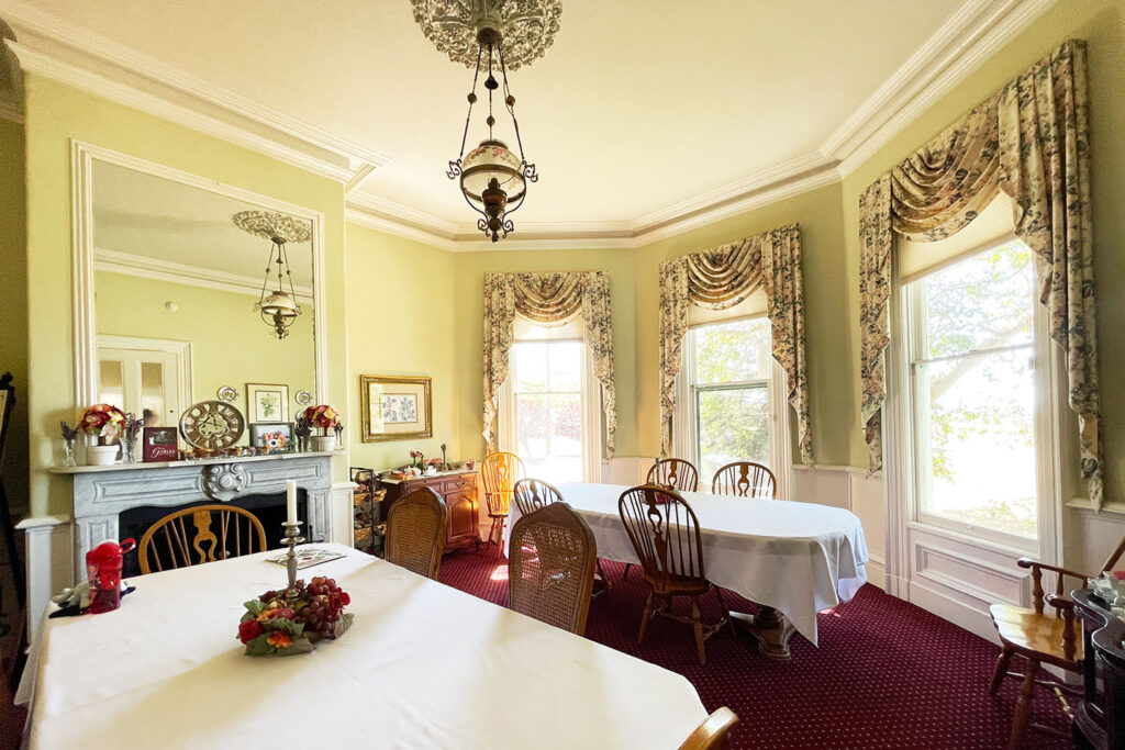 Dining room of the Gables Wine Country Inn