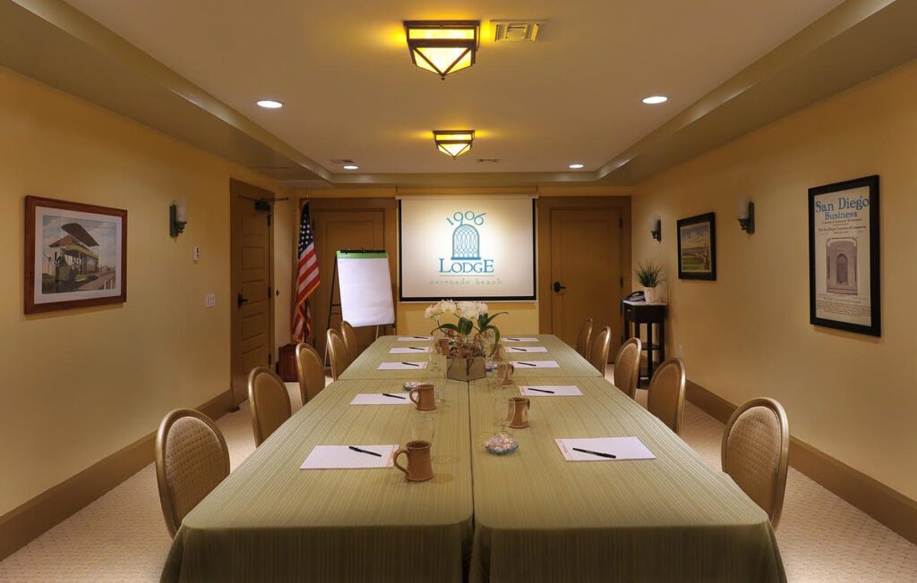 Meeting room at 1906 Lodge