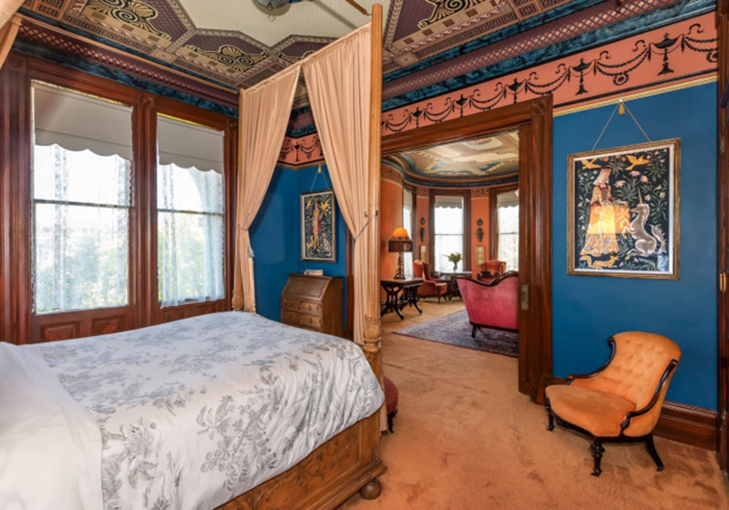 Luisa Tetrazzini Suite at the Chateau Tivoli