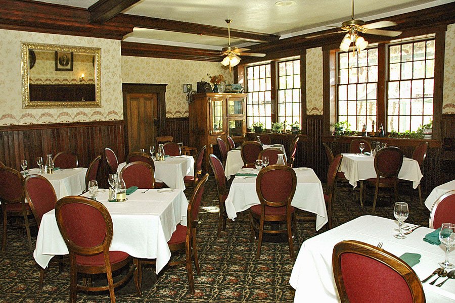 Dining room at the 1859 National Historic Hotel