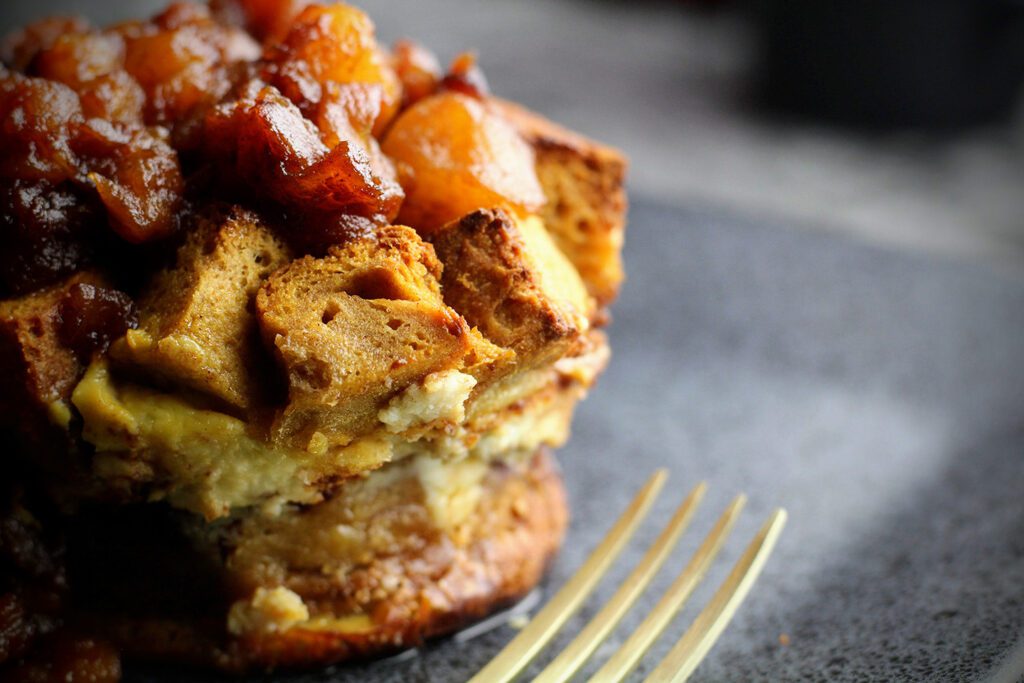 Cinnamon Bread Pudding with Carmelized Apples