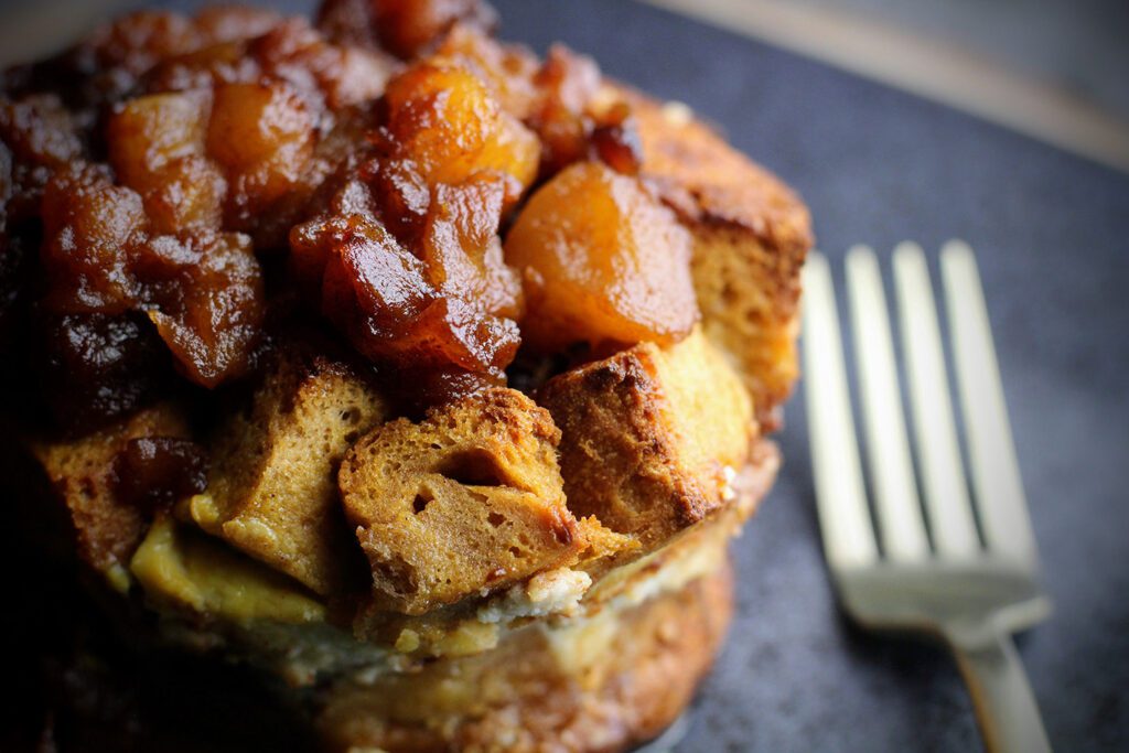 Cinnamon Bread Pudding with Carmelized Apples