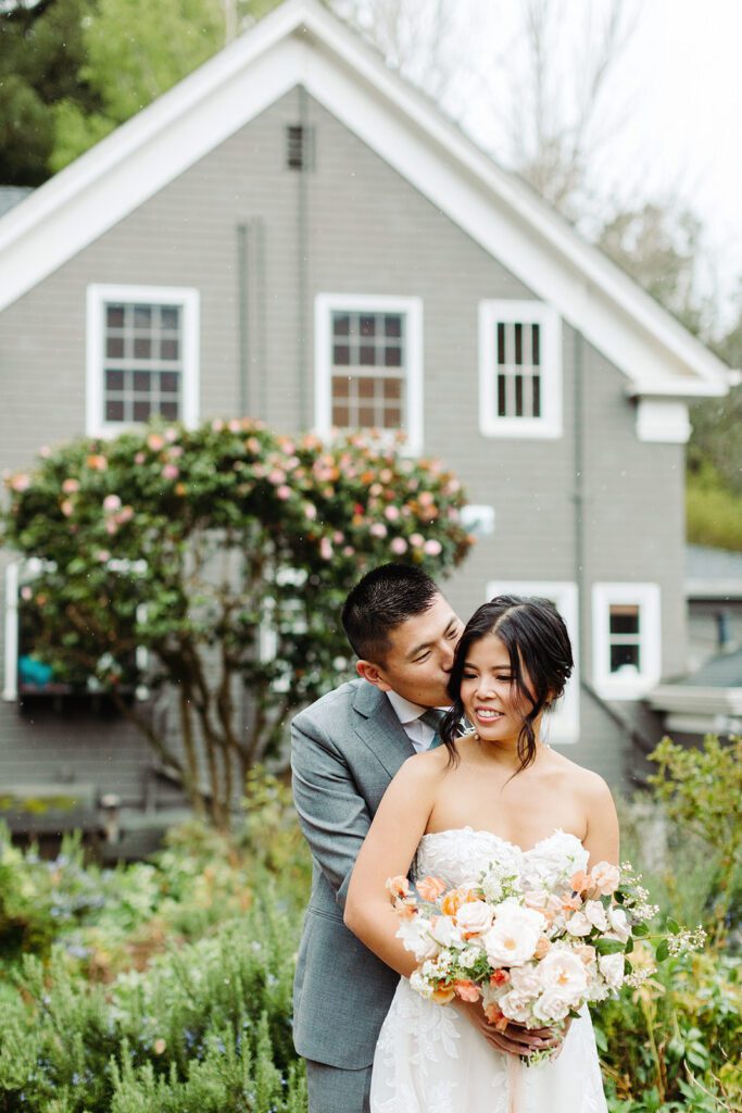 Wedding couple at Sand Rock Farm