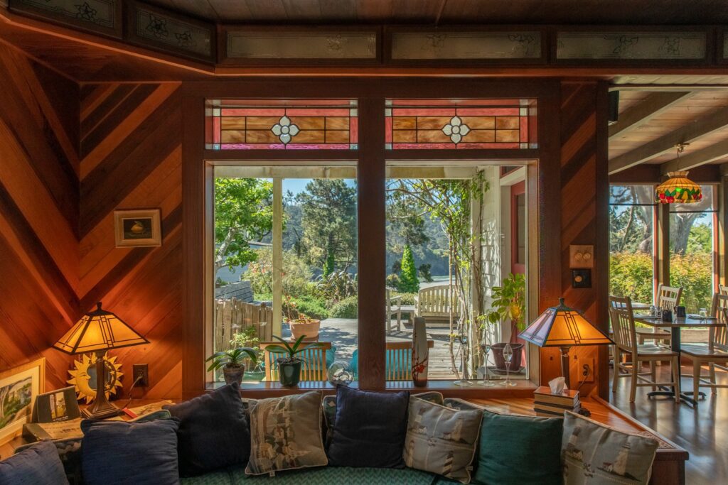 Lobby of the Alegria Oceanfront Inn & Cottages