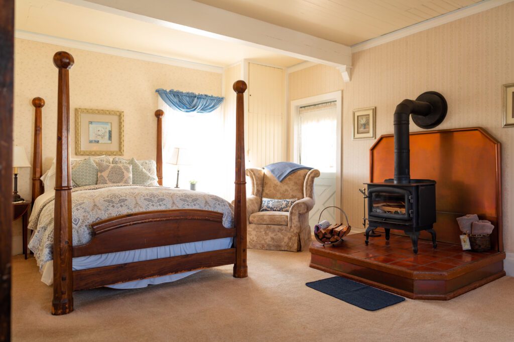 W.J. Wilson room at the Headlands Inn