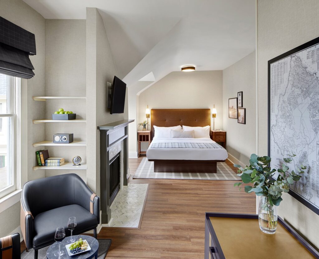 Guest room at the Gosby House Inn