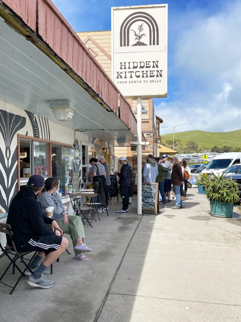 Morning crowd at Hidden Kitchen in Cayucos