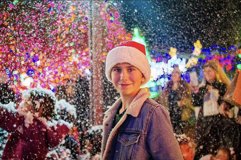 Snow and light displays at the Cambria Christmas Market