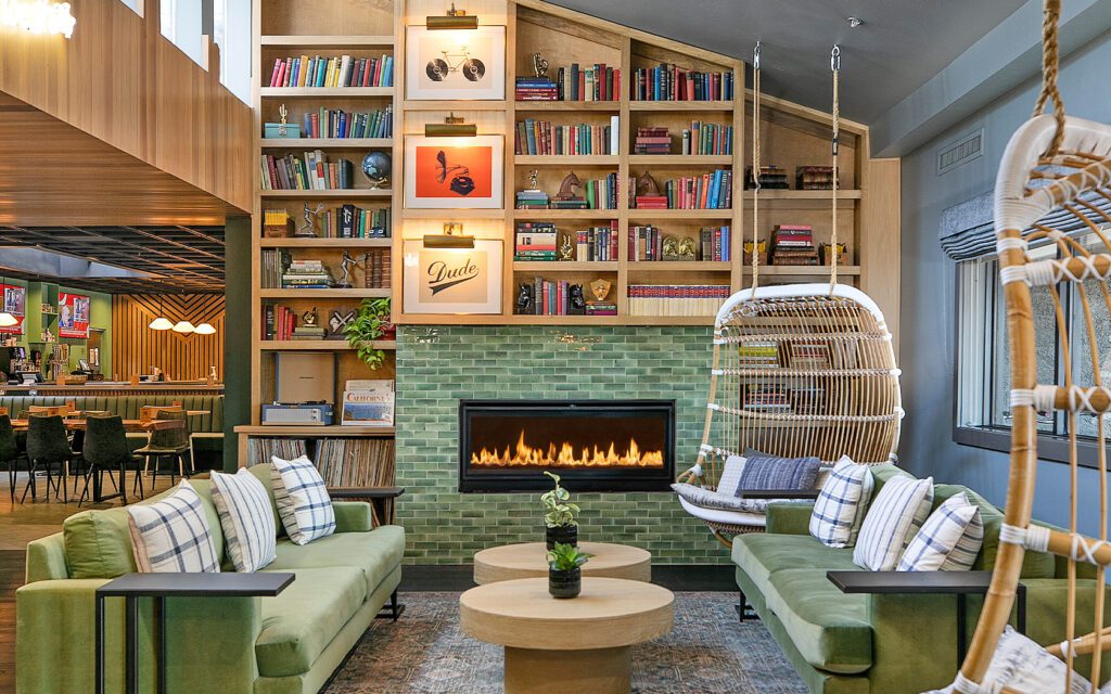 The lobby of the Wayfarer San Luis Obispo